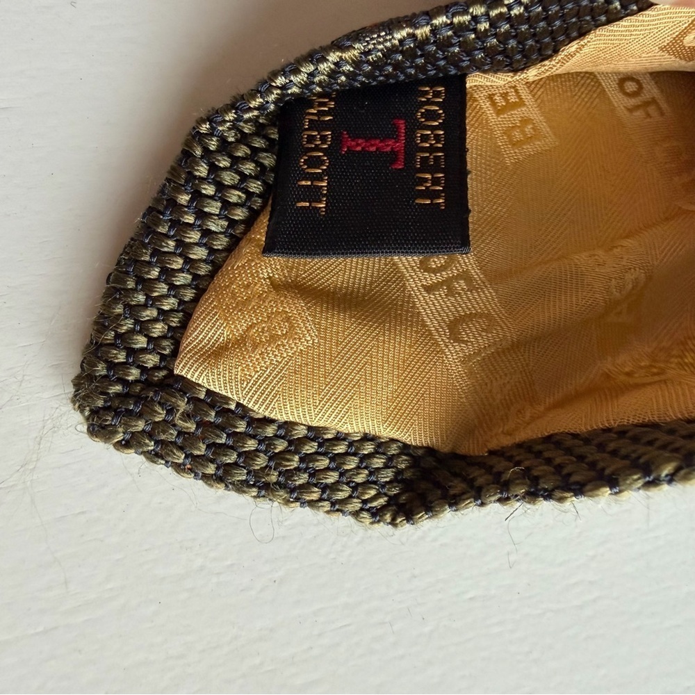 Robert Talbott Best of Class Tie Orange Geometric Classy Gold Business Work - Picture 6 of 6